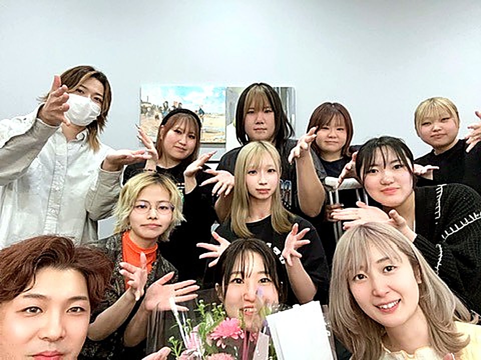 BELLE スタッフ集合写真